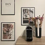 Im Zentrum, Modernes City Apartment